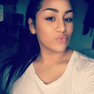 Meet your Posher, Vanessa